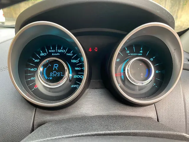 Used Mahindra XUV500 W11 AT in Delhi