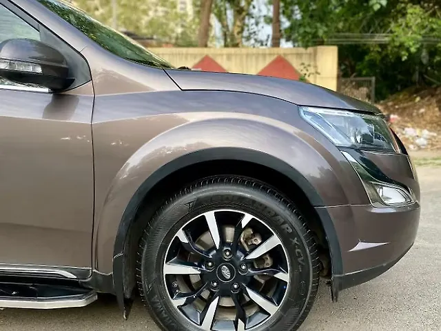 Used Mahindra XUV500 W11 AT in Delhi