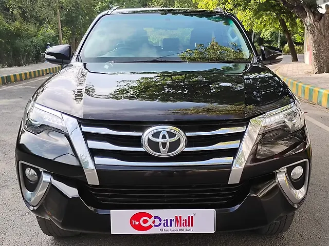 Used 2017 Toyota Fortuner in Agra
