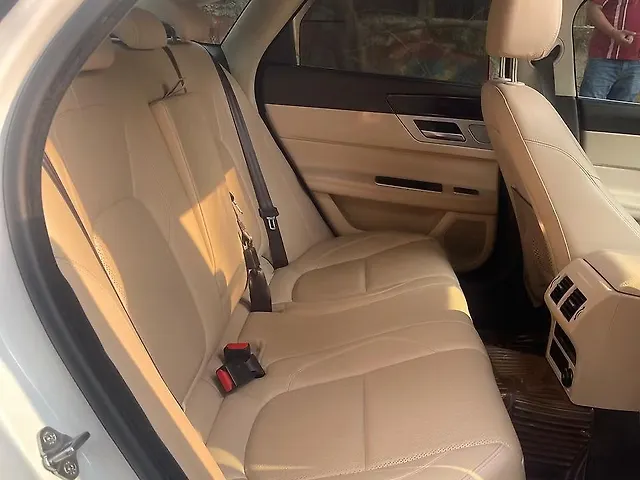 Used Jaguar XF Prestige Petrol CBU in Delhi
