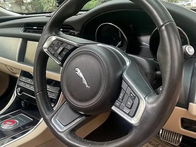 Used Jaguar XF Prestige Petrol CBU in Delhi
