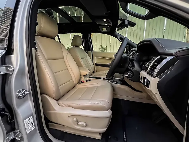 Used Ford Endeavour [2016-2019] Titanium 3.2 4x4 AT in Gurgaon