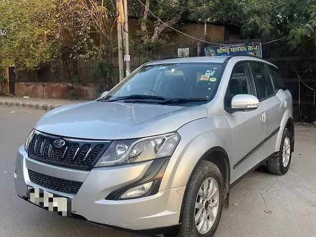 Used Mahindra XUV500 [2015-2018] W6 1.99 in Delhi