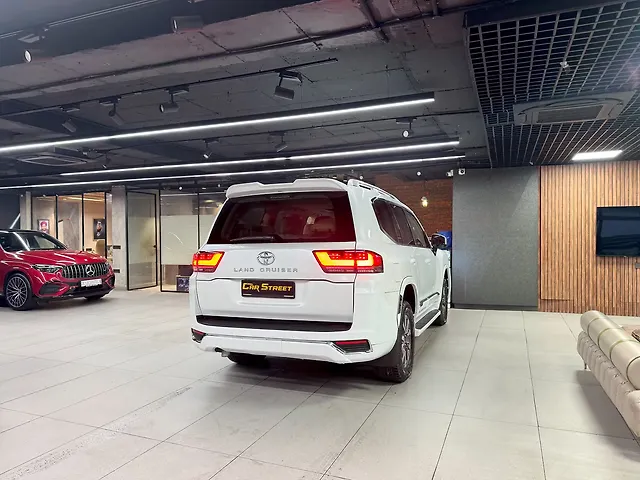 Used Toyota Land Cruiser [2011-2015] LC 200 VX in Delhi