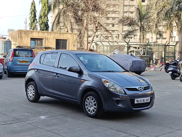 Used 2011 Hyundai i20 in Mumbai