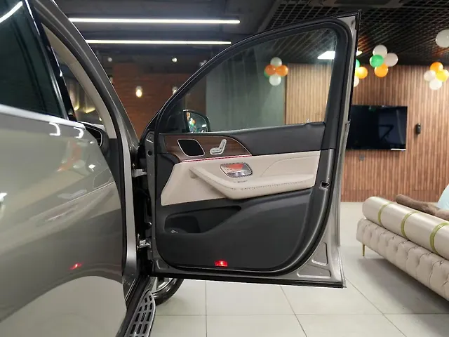 Used Mercedes-Benz GLE [2020-2023] 300d 4MATIC LWB [2020-2023] in Delhi