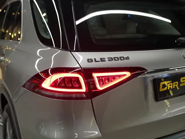 Used Mercedes-Benz GLE [2020-2023] 300d 4MATIC LWB [2020-2023] in Delhi