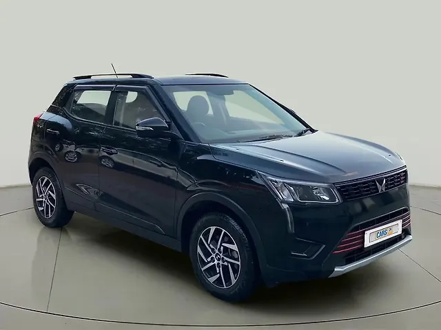Used 2022 Mahindra XUV300 in Indore
