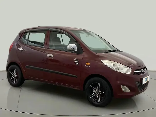 Used 2013 Hyundai i10 in Noida