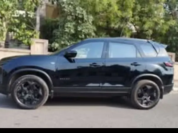 Used 2024 Tata Safari in Delhi