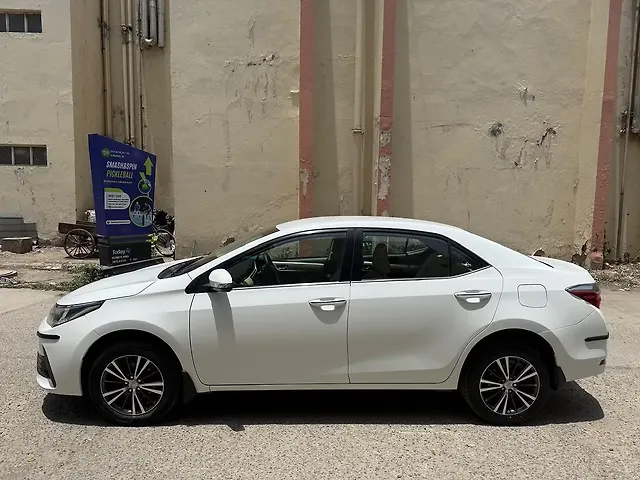 Used Toyota Corolla Altis [2014-2017] VL AT Petrol in Delhi