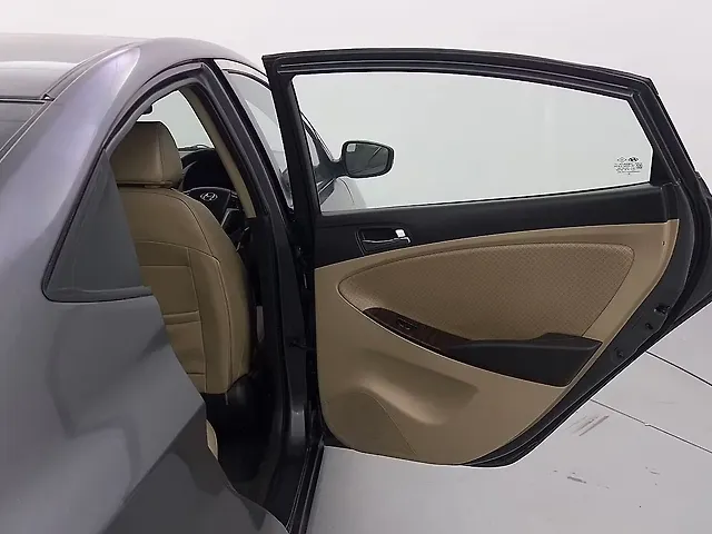 Used Hyundai Verna [2011-2015] Fluidic 1.6 VTVT SX Opt in Delhi