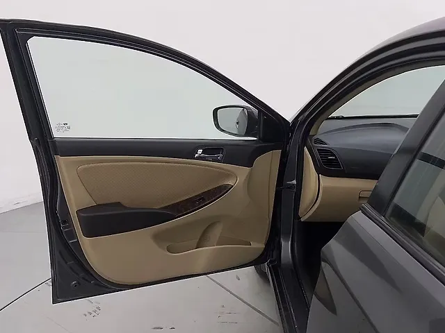 Used Hyundai Verna [2011-2015] Fluidic 1.6 VTVT SX Opt in Delhi