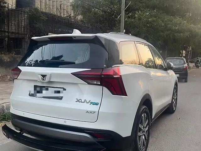 Used Mahindra XUV700 AX 7 Diesel  AT Luxury Pack 7 STR [2021] in Delhi