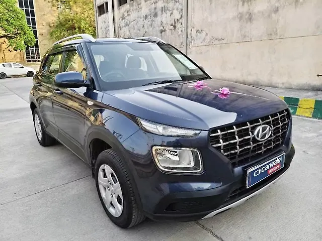 Used 2019 Hyundai Venue in Noida