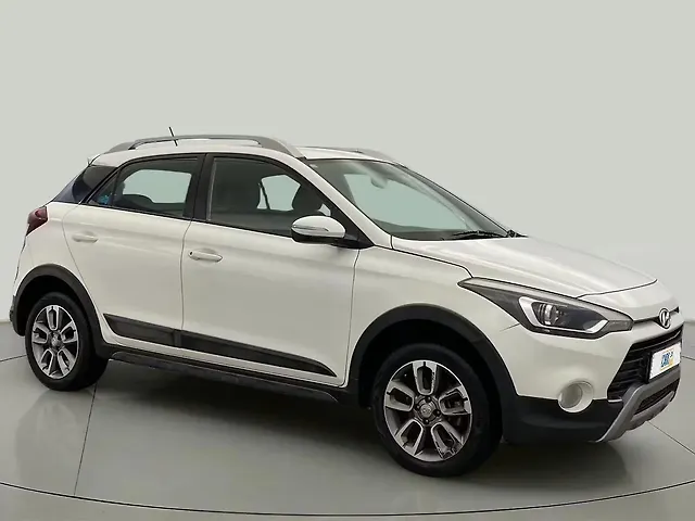 Used 2017 Hyundai i20 Active in Ghaziabad