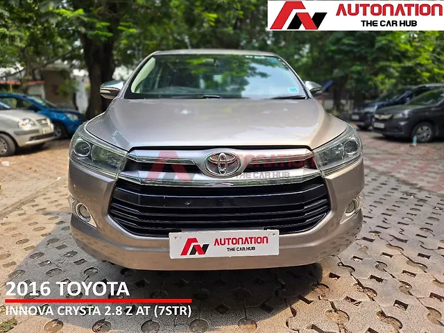 Used 2016 Toyota Innova Crysta in Kolkata