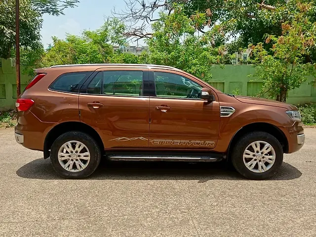 Used Ford Endeavour [2016-2019] Trend 2.2 4x2 AT in Indore
