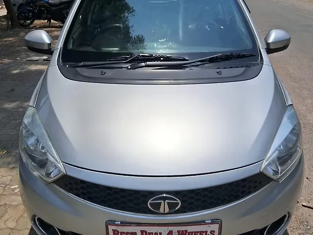 Used 2016 Tata Tiago in Lucknow