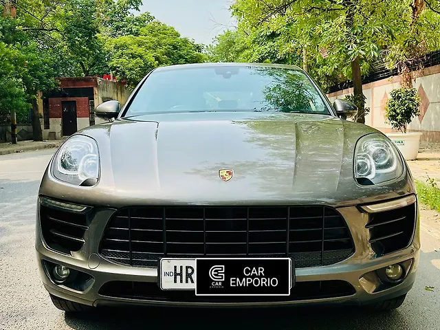 Used 2018 Porsche Macan in Delhi