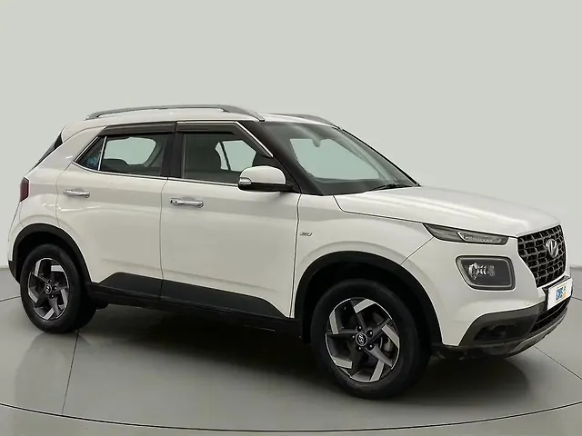 Used 2020 Hyundai Venue in Delhi