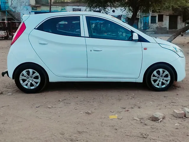 Used Hyundai Eon Sportz in Agra