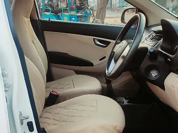 Used Hyundai Eon Sportz in Agra