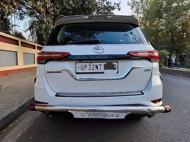Used Toyota Fortuner 4X4 AT 2.8 Legender in Lucknow