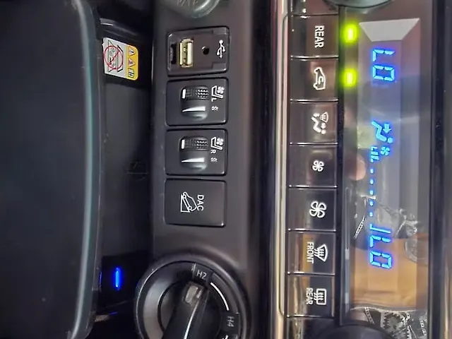 Used Toyota Fortuner 4X4 AT 2.8 Legender in Lucknow