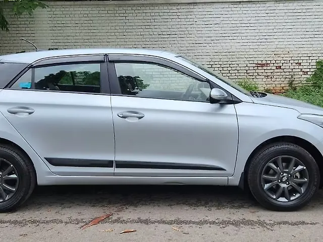 Used Hyundai Elite i20 [2019-2020] Sportz Plus 1.2 in Panchkula