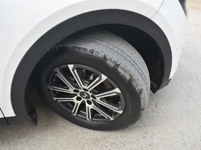 Used Mahindra XUV700 AX 7 Diesel AT 7 STR [2021] in Gurgaon