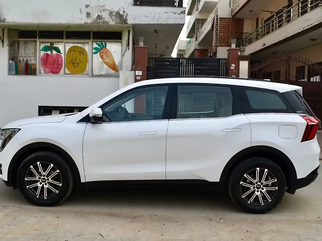 Used Mahindra XUV700 AX 7 Diesel AT 7 STR [2021] in Gurgaon