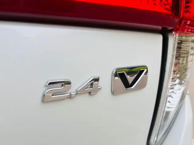 Used Toyota Innova Crysta [2016-2020] 2.4 VX 7 STR [2016-2020] in Delhi