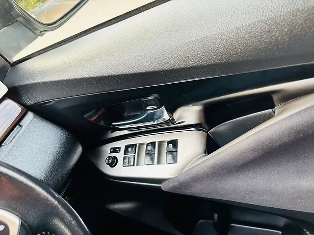 Used Toyota Innova Crysta [2016-2020] 2.4 VX 7 STR [2016-2020] in Delhi