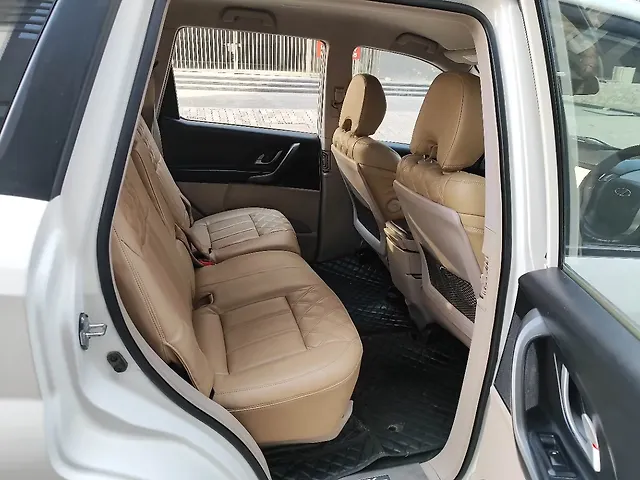 Used Mahindra XUV500 [2015-2018] W6 AT in Mohali