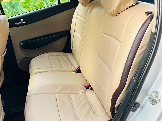 Used Hyundai i20 [2010-2012] Asta 1.2 in Guwahati