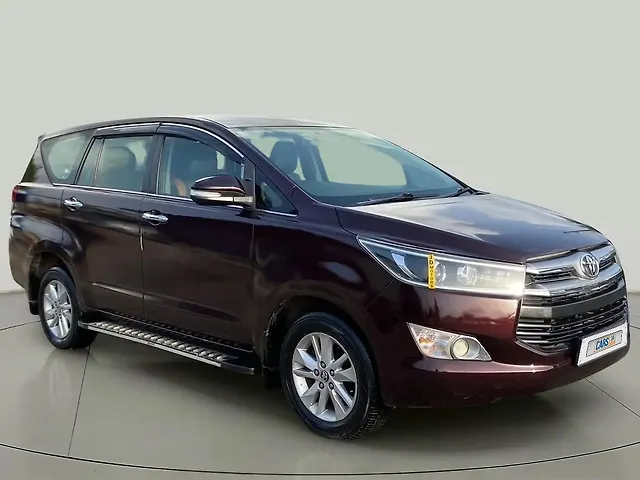 Used 2016 Toyota Innova Crysta in Surat