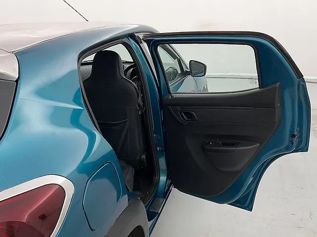 Used Renault Kwid [2015-2019] 1.0 RXT Opt [2016-2019] in Lucknow