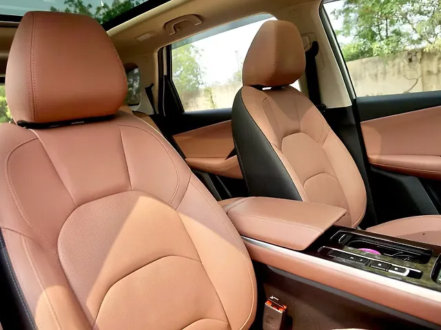 Used MG Hector Plus Savvy Pro 1.5 Turbo Petrol CVT 7 STR in Delhi