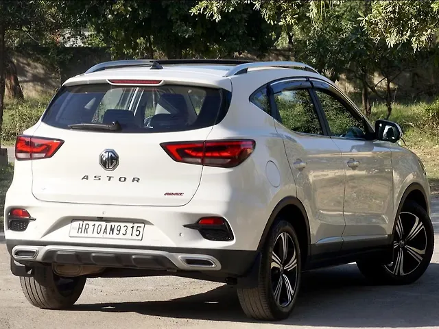 Used MG Astor Savvy 1.5 CVT Ivory [2023-2024] in Delhi