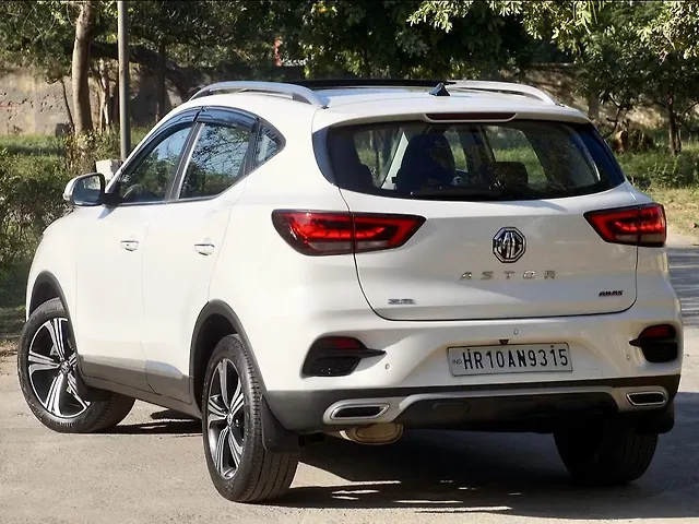 Used MG Astor Savvy 1.5 CVT Ivory [2023-2024] in Delhi