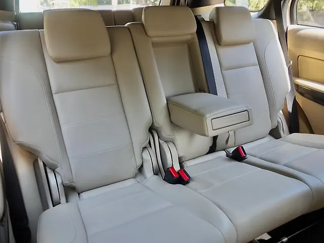 Used Ford Endeavour Titanium Plus 2.0 4x4 AT in Delhi