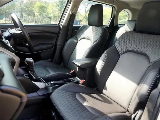 Used Maruti Suzuki Grand Vitara Alpha Plus Intelligent Hybrid eCVT Dual Tone [2022-2025] in Delhi