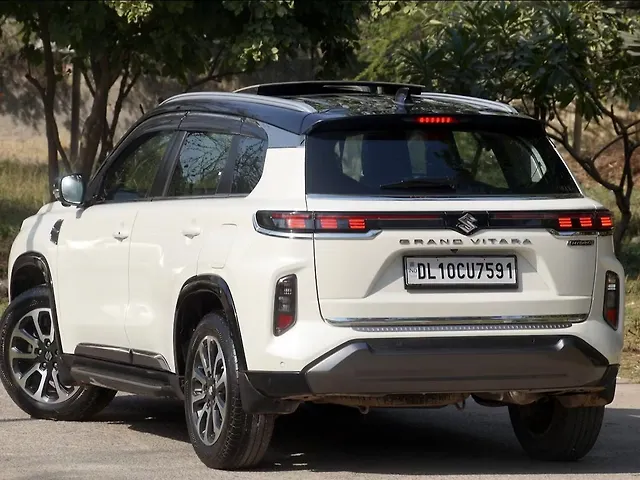Used Maruti Suzuki Grand Vitara Alpha Plus Intelligent Hybrid eCVT Dual Tone [2022-2025] in Delhi