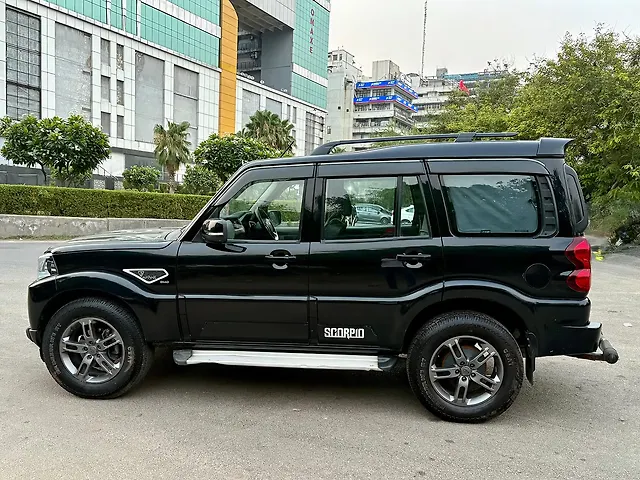 Used Mahindra Scorpio 2021 S5 2WD 7 STR in Delhi