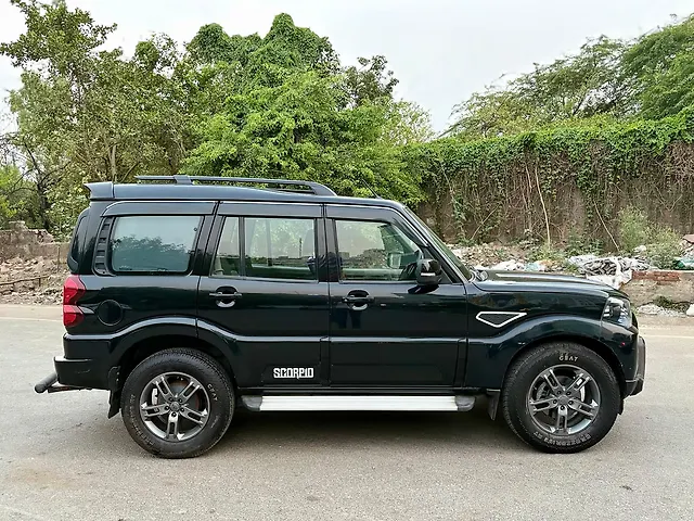 Used Mahindra Scorpio 2021 S5 2WD 7 STR in Delhi