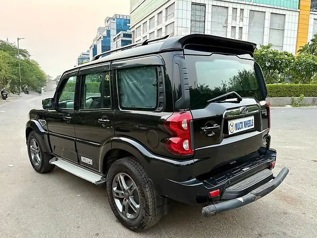 Used Mahindra Scorpio 2021 S5 2WD 7 STR in Delhi