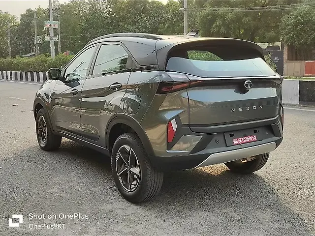 Used Tata Nexon Fearless Plus (S) 1.2 Petrol 6MT Dual Tone [2023-2025] in Delhi