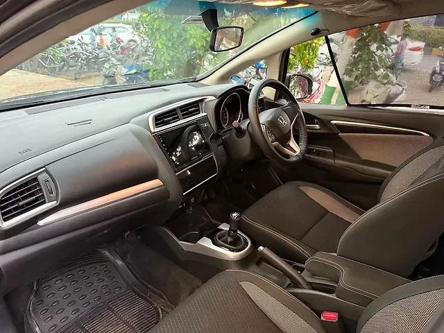 Used Honda WR-V [2017-2020] VX MT Petrol in Mumbai