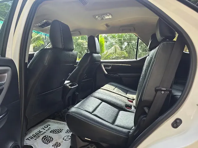 Used Toyota Fortuner 4X2 AT 2.8 Diesel in Mumbai